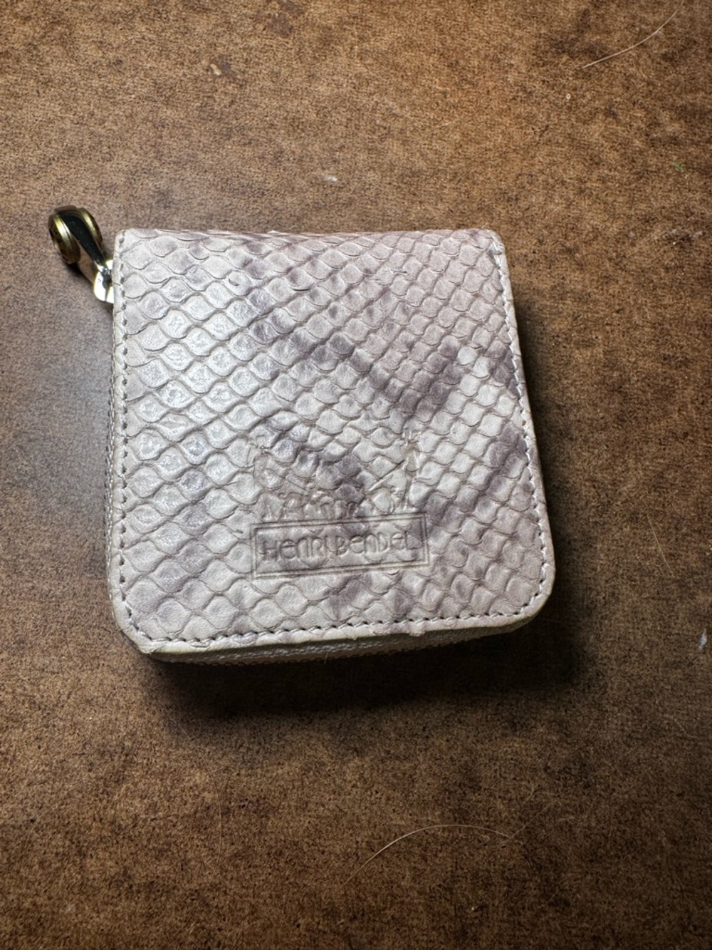 Henri Bendel Neutral Snake Skin Zip Contact Lens Case